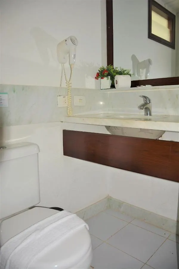 الشقق الفندقية ناتالفي  Araca Flat Beira Mar - Apto 310 Lateral Vista Jardim 0*, ناتال البرازيل